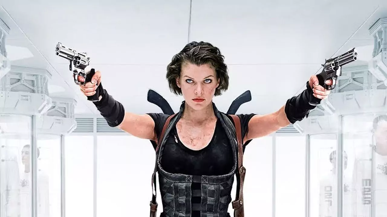 Mila Jovovich in Resident Evil